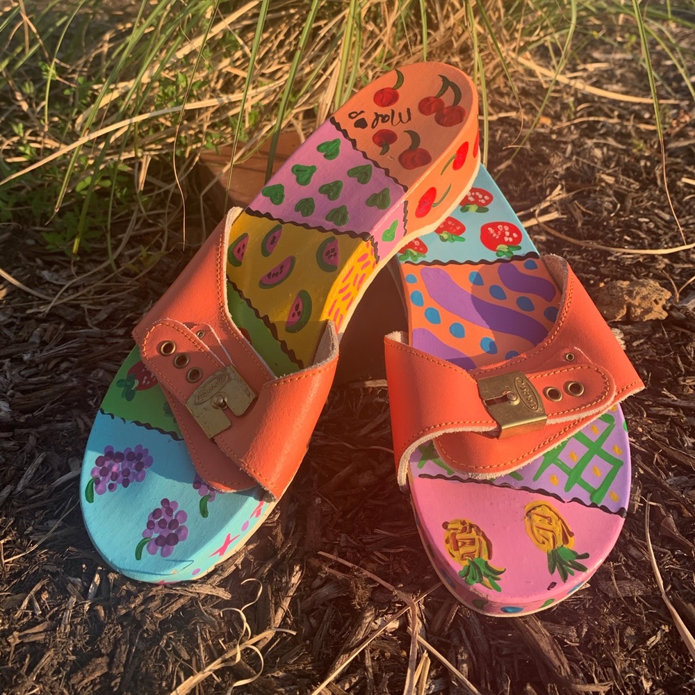 One-of-a-kind, handpainted Dr. Scholl’s. 🍓🦋🤍